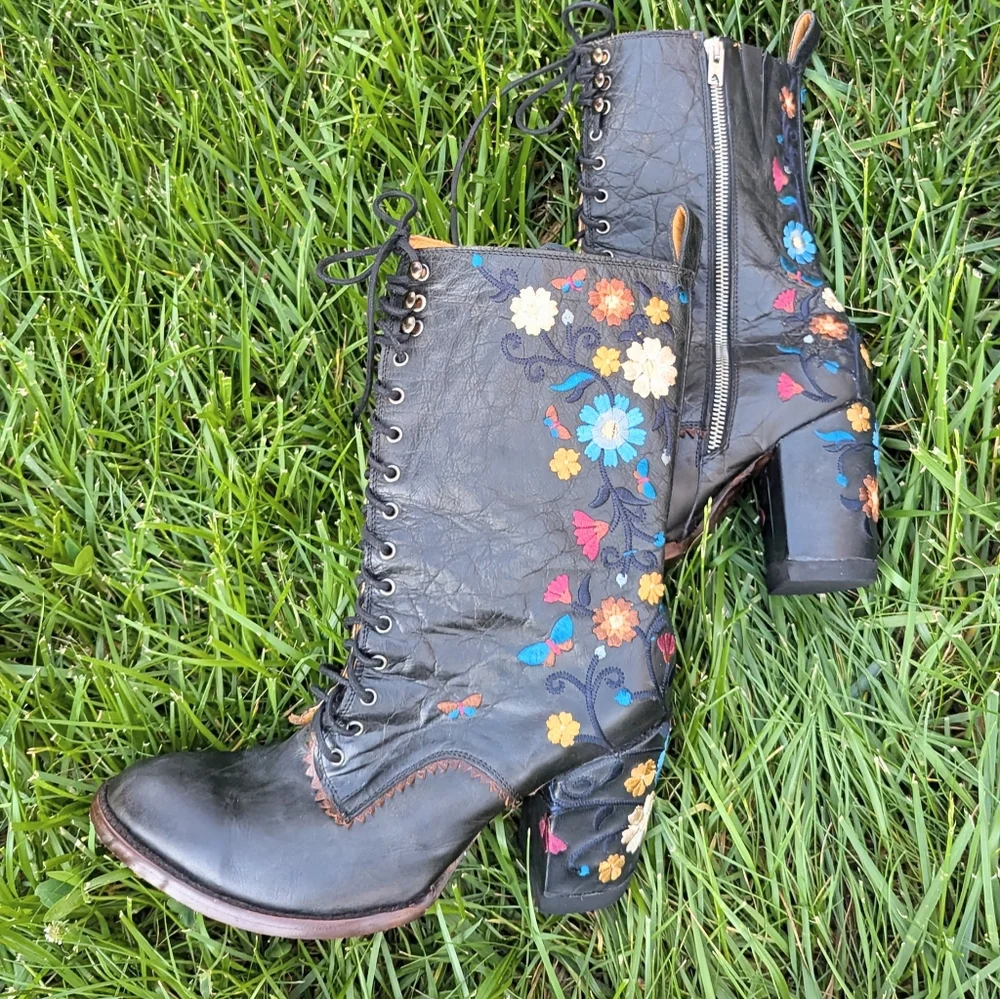 Old Gringo Cate Lace Up Cowboy Boots Black Women's Rare Retro Embroidered Floral - Picture 2 of 15
